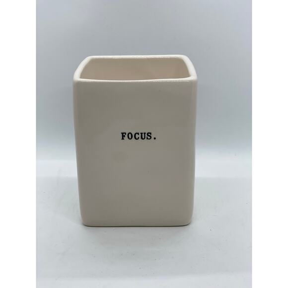 Rae Dunn Pen holder- FOCUS - Picture 1 of 4